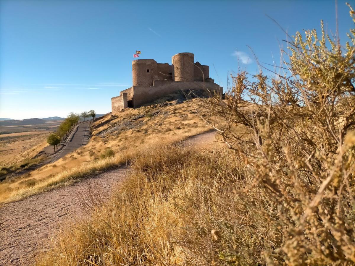Azafran Consuegra Guest House Екстериор снимка