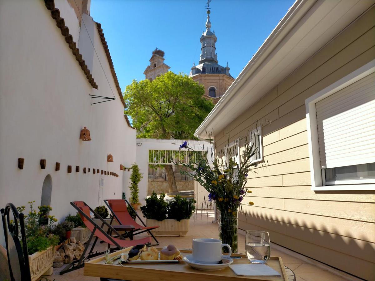 Azafran Consuegra Guest House Екстериор снимка