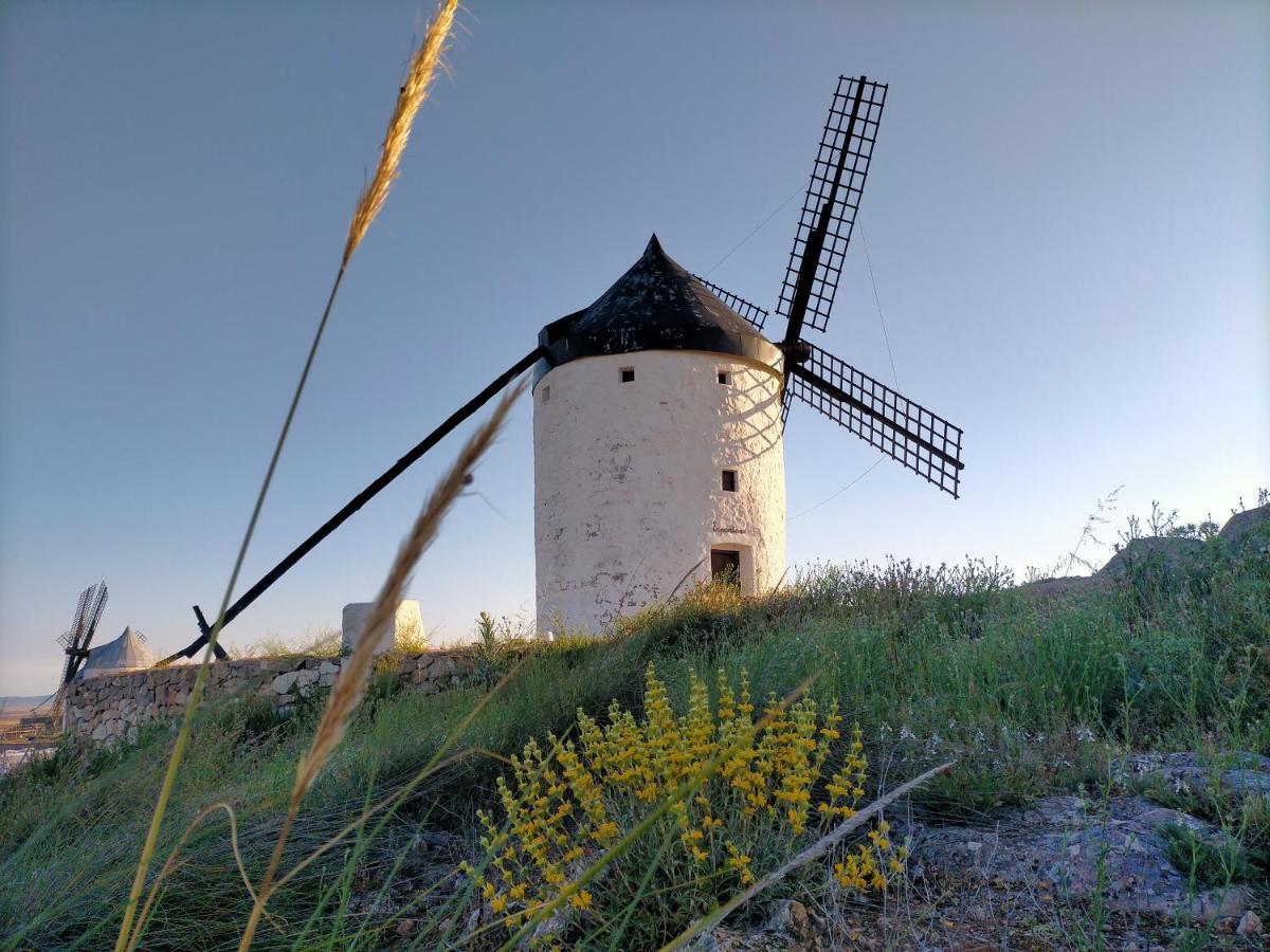 Azafran Consuegra Guest House Екстериор снимка
